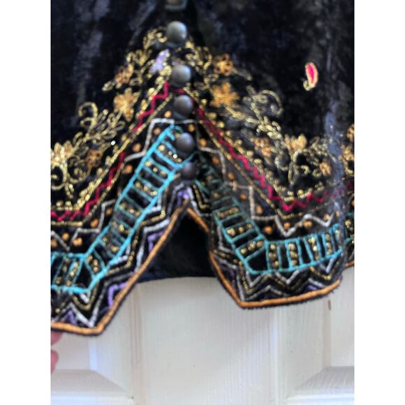 Vintage Together! Mixed Media Colorful Embroidered Detail Dark Boho Vest Small - Picture 8 of 14